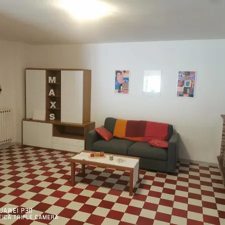 Apartament Taverna A 100 Mt Dal Mare