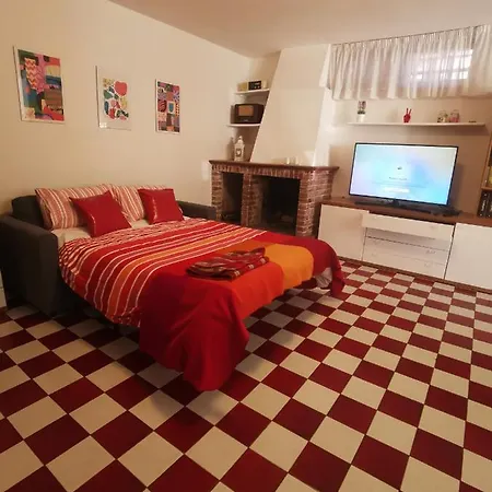 Taverna A 100 Mt Dal Mare * Porto Torres