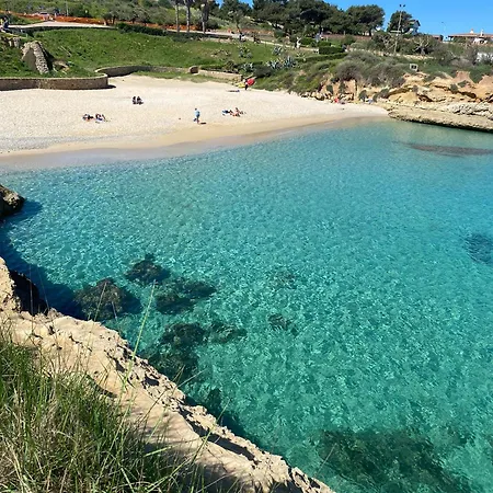 Taverna A 100 Mt Dal Mare Porto Torres