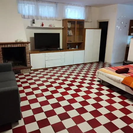 Διαμέρισμα Taverna A 100 Mt Dal Mare *
